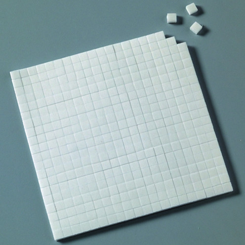 Klebekissen / 3D-Klebepads, doppelseitig, 5x5x3mm, 560 Stück, weiß